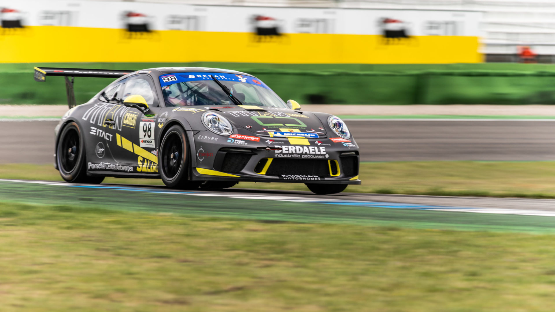 Twee verschillende winnaars in de wedstrijden op Circuit Zolder ...