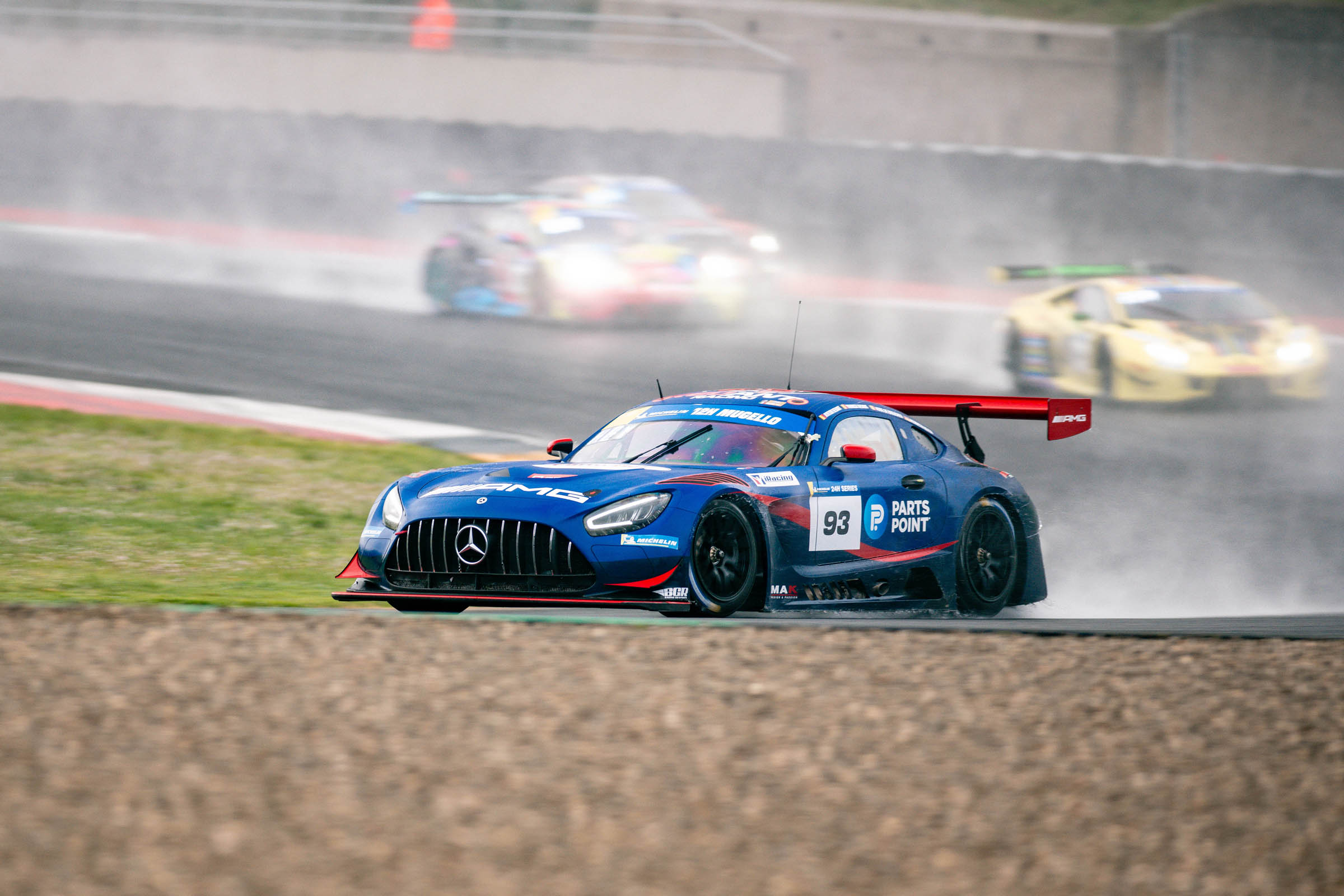 Xwift Racing Nauwe samenwerking tussen RedAnt Racing en Xwift Racing Events ...