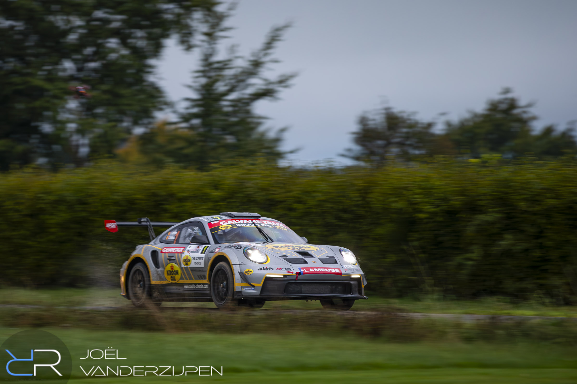 Spa Rally: Vier Porsches 992 Rally GT aan de start! • RallyandRaces.com